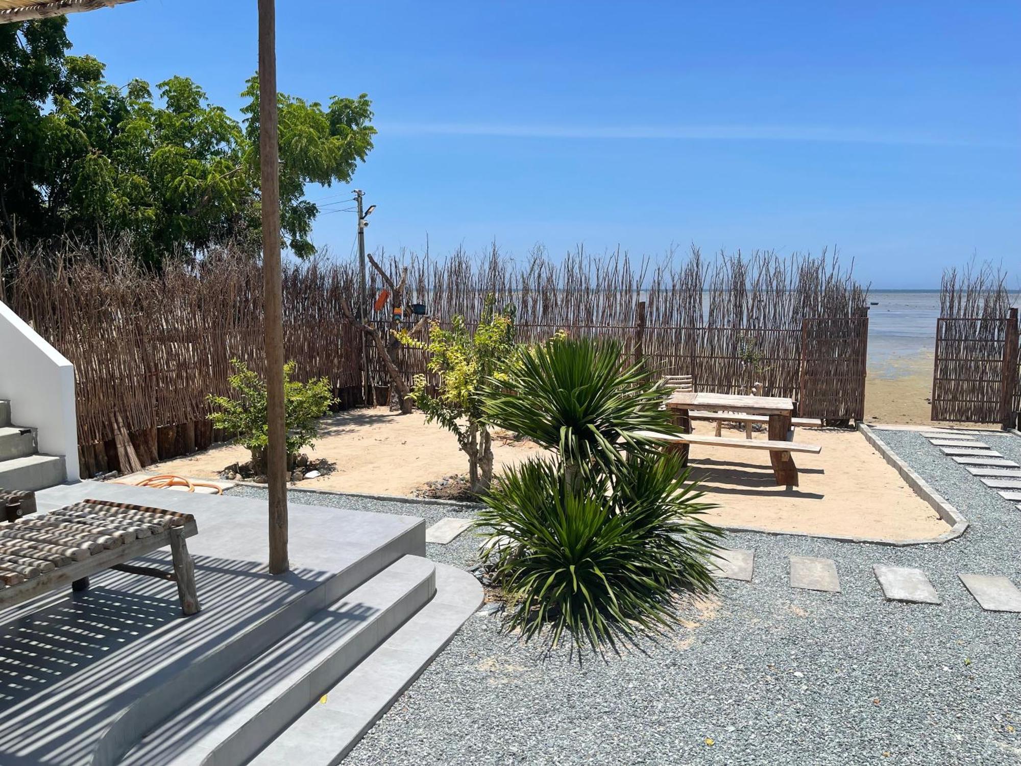 My Hoa Oceanfront Home Ap My Hai Dış mekan fotoğraf